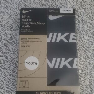 Nike Boys' Boxer Briefs 3-Pack in Black and Gray